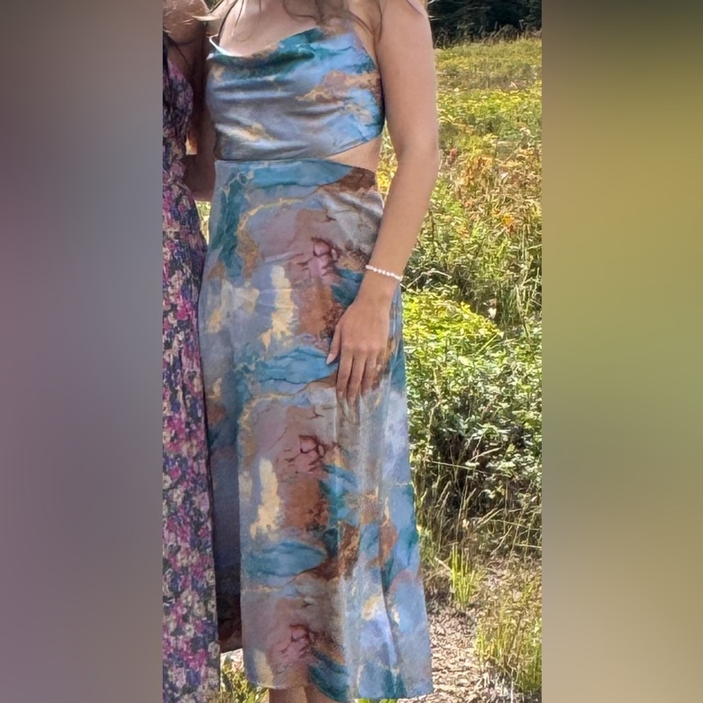 Gorgeous Midi Dress